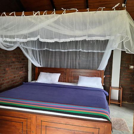 Bed and Breakfast Shambala Retreat Ella Esterno foto