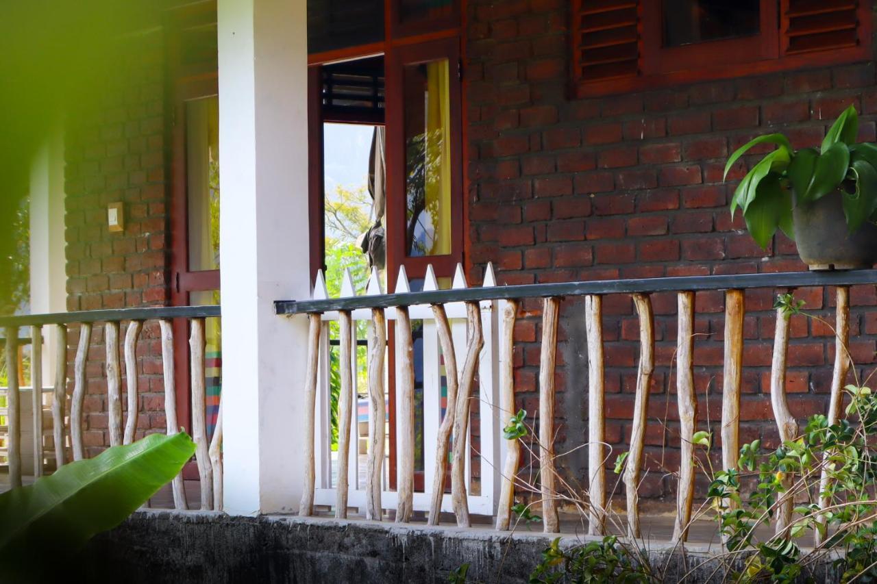Bed and Breakfast Shambala Retreat Ella Esterno foto