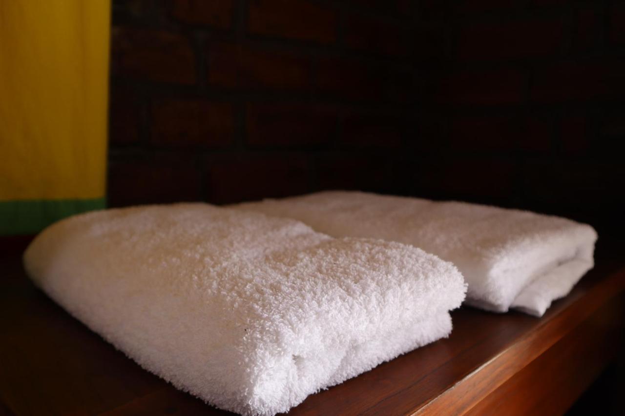 Bed and Breakfast Shambala Retreat Ella Esterno foto