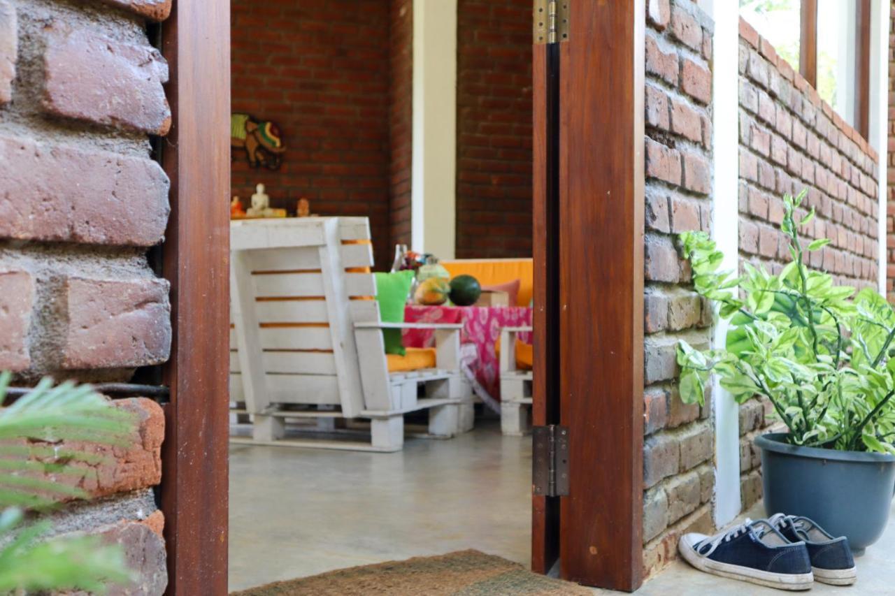 Bed and Breakfast Shambala Retreat Ella Esterno foto