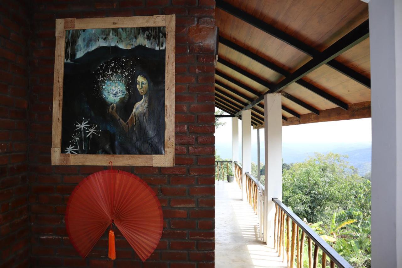 Bed and Breakfast Shambala Retreat Ella Esterno foto